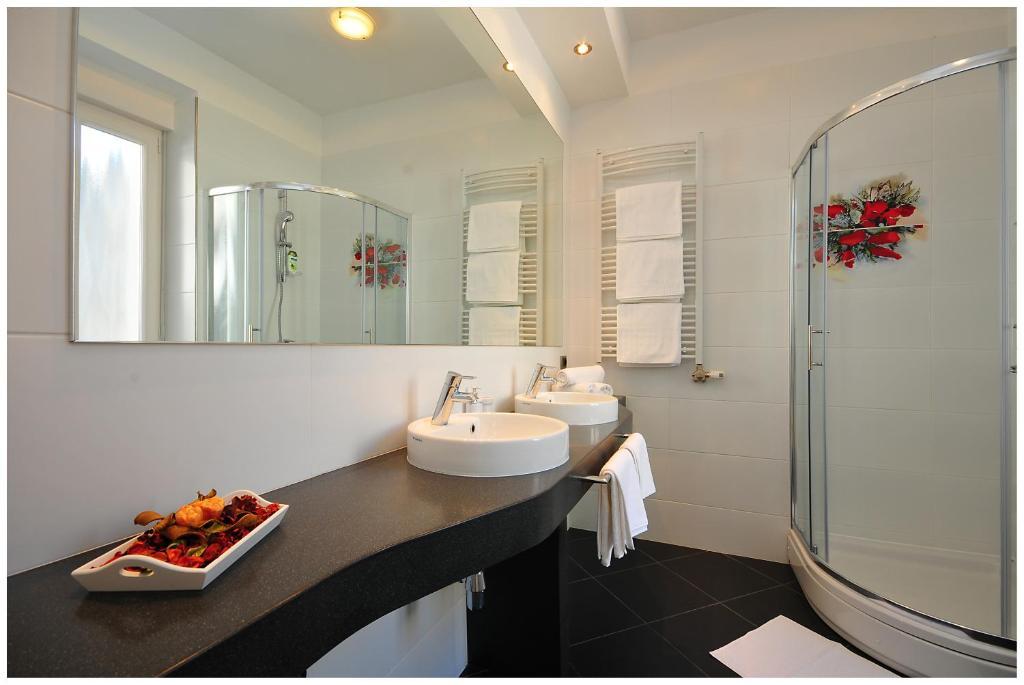 Eden Penthouse Apartments Zara Camera foto
