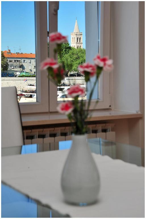 Eden Penthouse Apartments Zara Camera foto