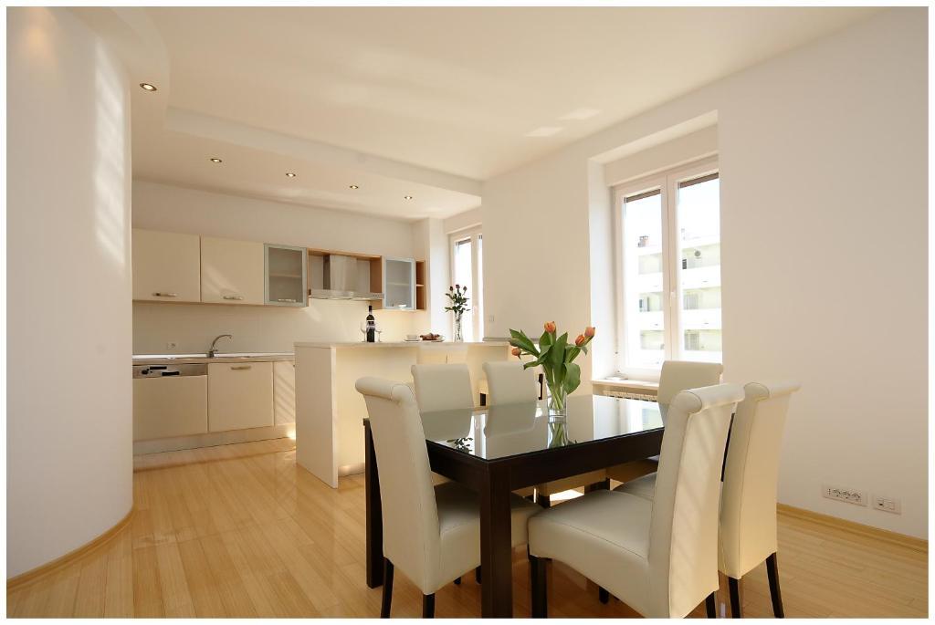 Eden Penthouse Apartments Zara Esterno foto