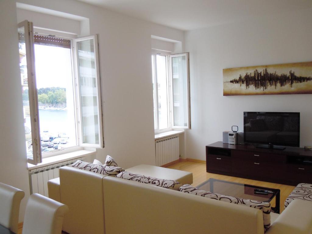 Eden Penthouse Apartments Zara Esterno foto